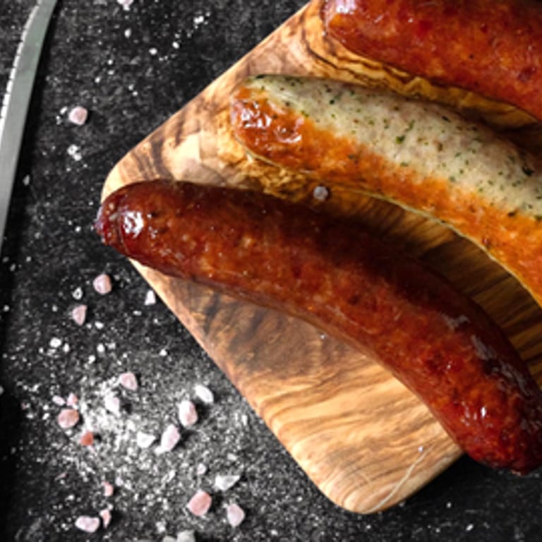 German Lunch Menu: Bratwurst, Schnitzel, Sauerkraut